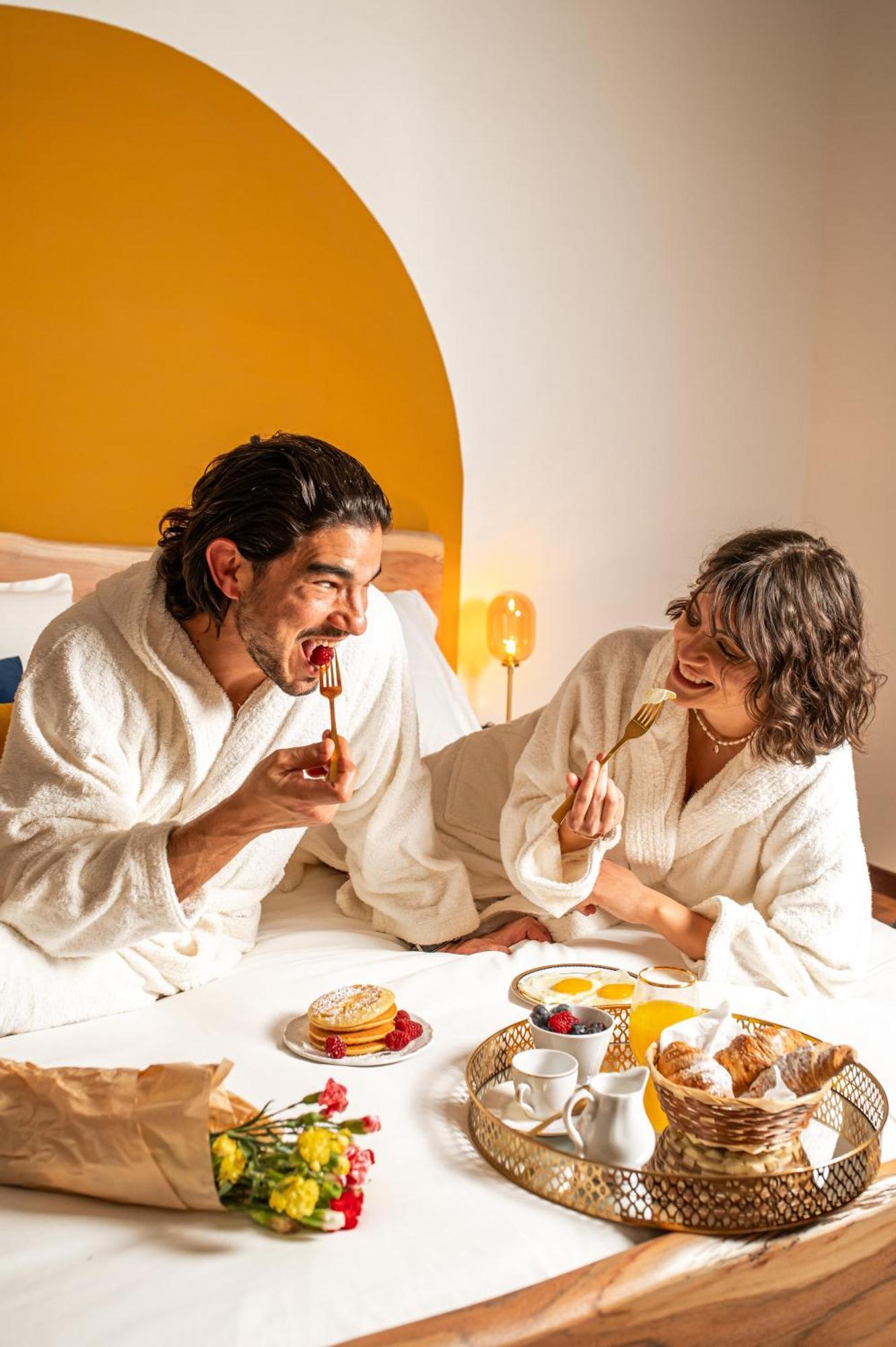 Quatrum Apartment نابولي المظهر الخارجي الصورة