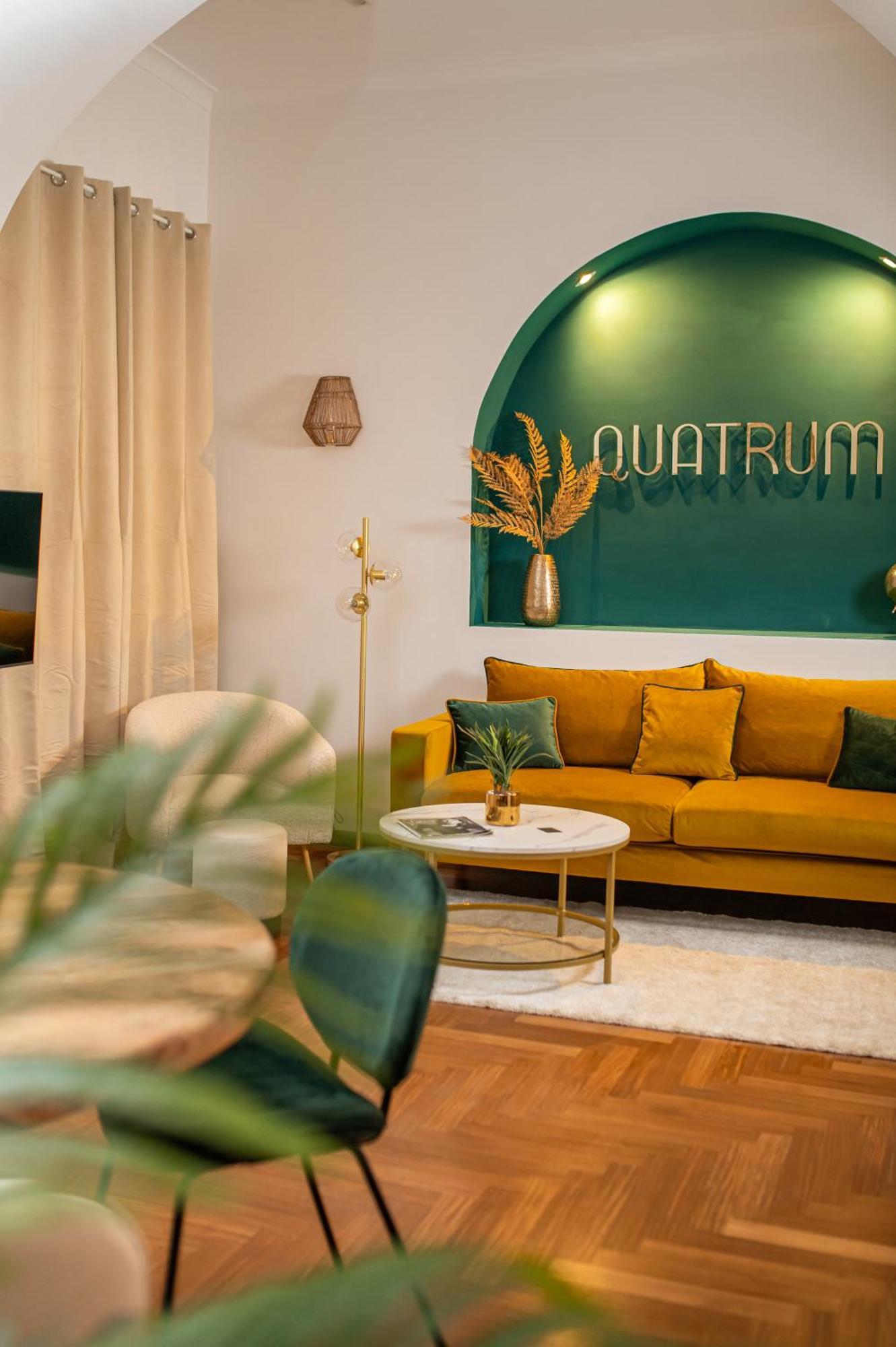 Quatrum Apartment نابولي المظهر الخارجي الصورة