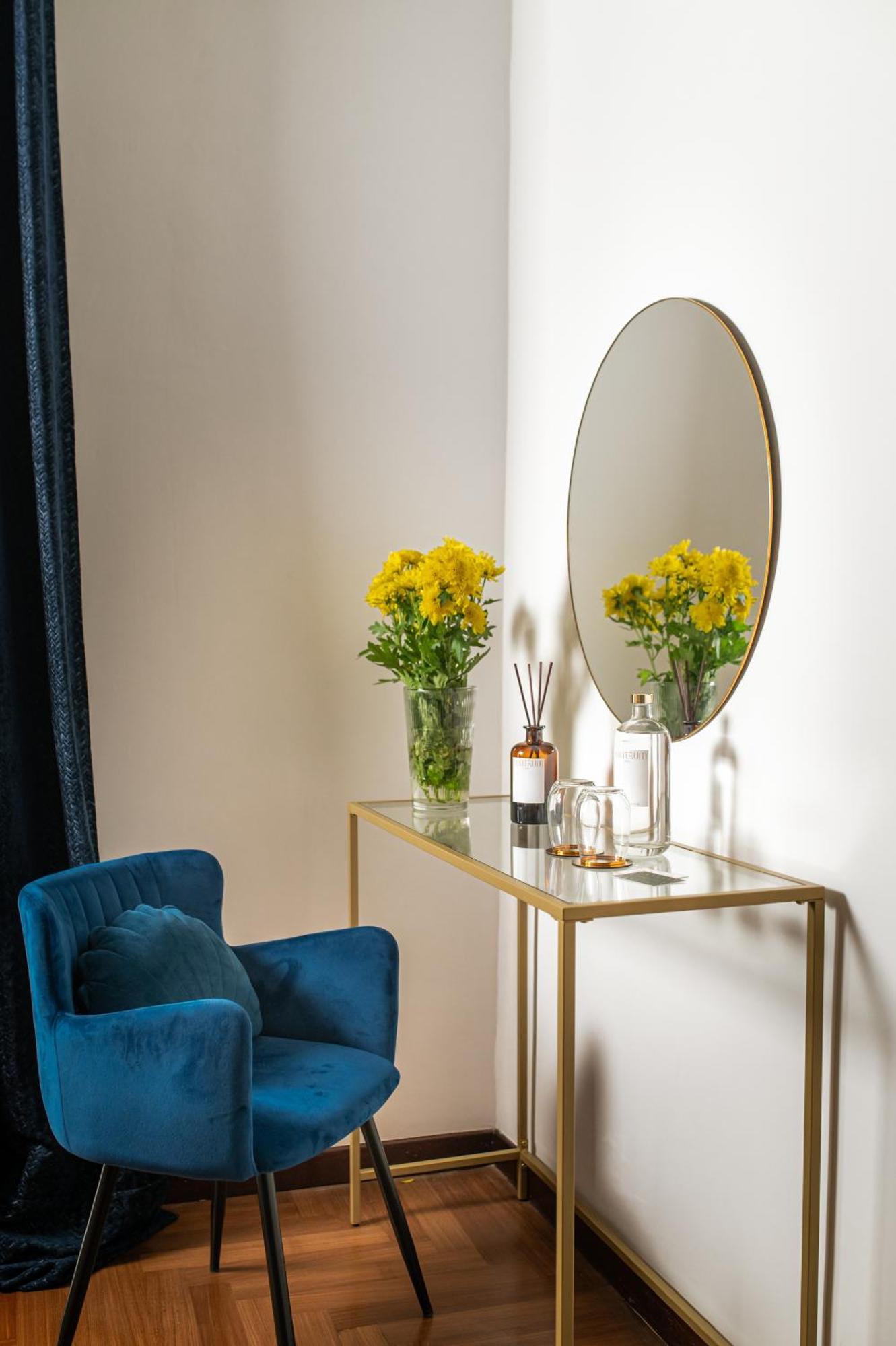 Quatrum Apartment نابولي المظهر الخارجي الصورة